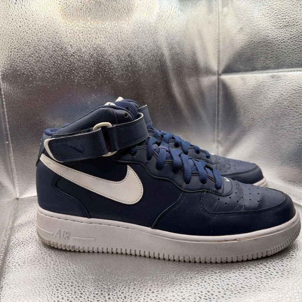Size 10.5 Nike Air Force 1 '07 Mid Midnight Navy‎ Blue Mens Sneakers 315123-407